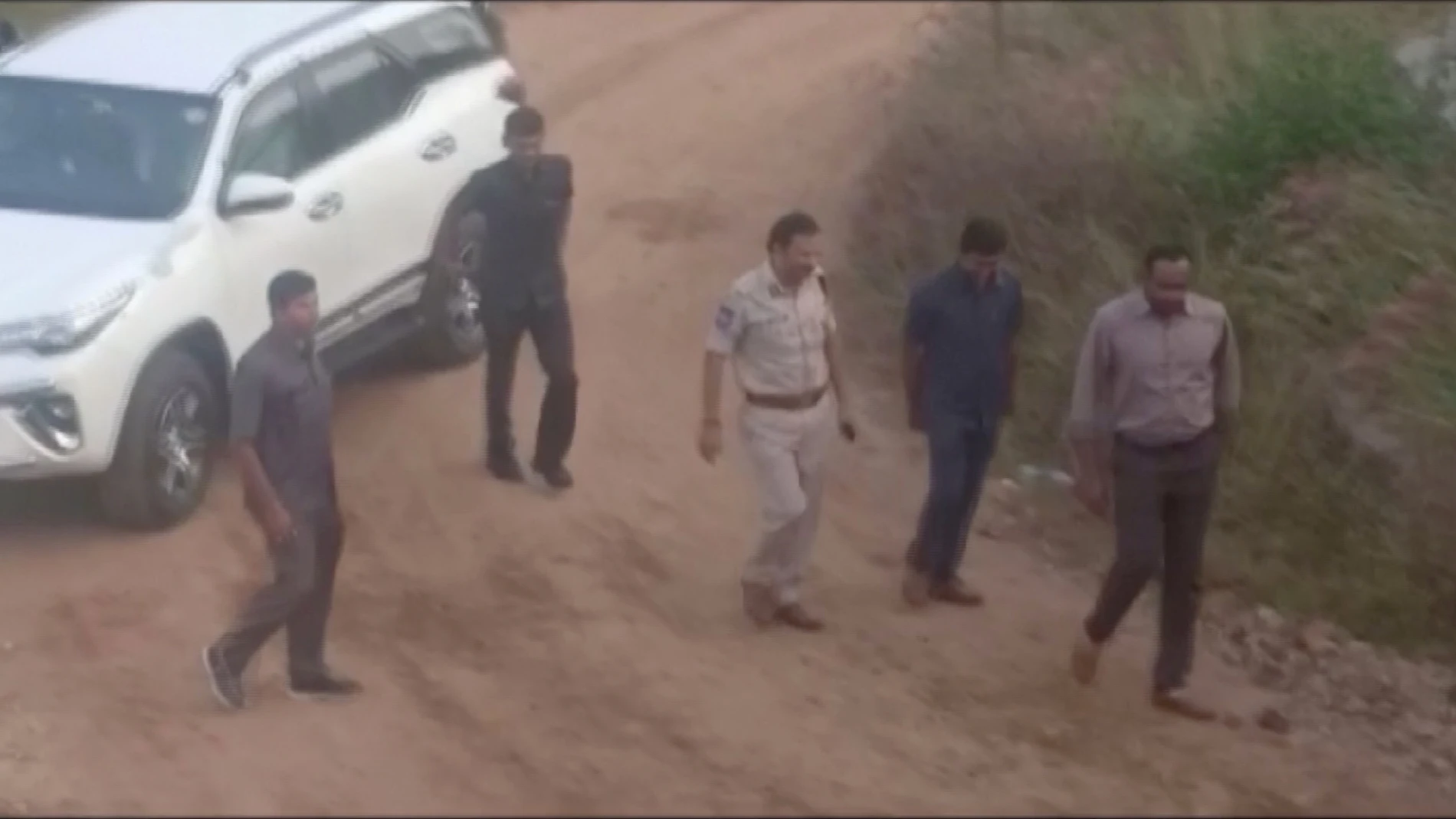 La Policía mata a los 4 acusados de la violación de una joven veterinaria en India La Policía mata a los 4 acusados de la violación de una joven veterinaria en India