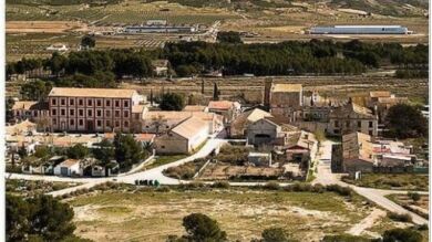 A la venta en Wallapop una aldea de Alicante por 90 millones de euros