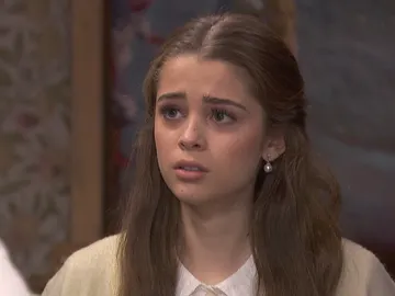 Carolina desvela sus secretos mejor guardados a sus hermanas Carolina desvela sus secretos mejor guardados a sus hermanas