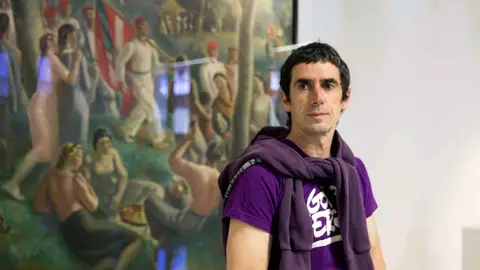 Vox pide a la Fiscalía la suspensión de la charla de un expreso de ETA Vox pide a la Fiscalía la suspensión de la charla de un expreso de ETA