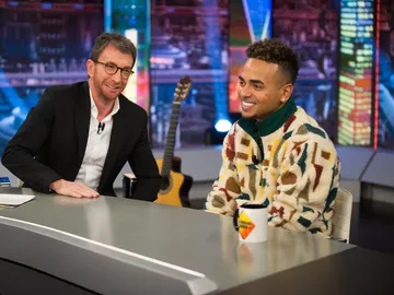 La entrañable despedida de Ozuna a sus hijos cuando le ruegan “Papi, no te vayas” La entrañable despedida de Ozuna a sus hijos cuando le ruegan “Papi, no te vayas”