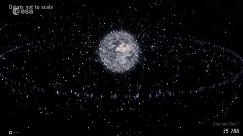 La Agencia Espacial Europea contrata un robot barrendero para limpiar la basura espacial La Agencia Espacial Europea contrata un robot barrendero para limpiar la basura espacial