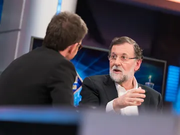 Mariano Rajoy, en 'El Hormiguero 3.0': "A mi Gobierno le pusieron una moción de censura y la excusa fue la corrupción" Mariano Rajoy, en 'El Hormiguero 3.0': "A mi Gobierno le pusieron una moción de censura y la excusa fue la corrupción"