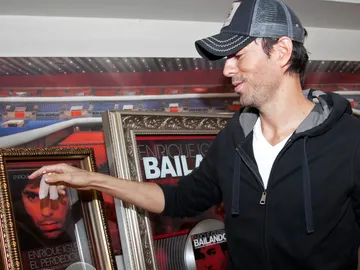 Enrique Iglesias Enrique Iglesias