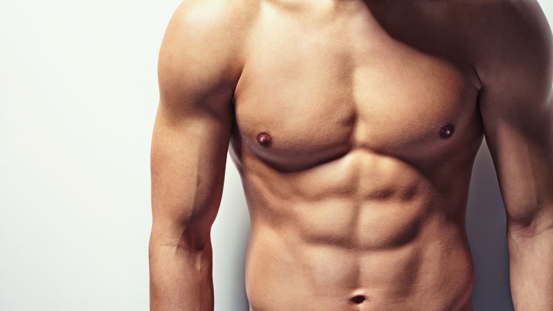 Torso masculino desnudo