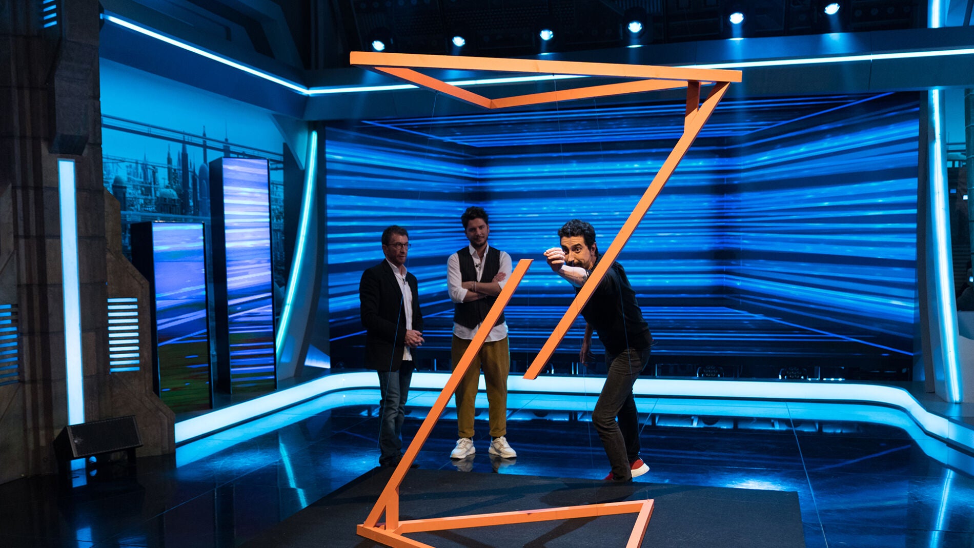 Marron impresiona en 'El Hormiguero 3.0' con la escultura imposible