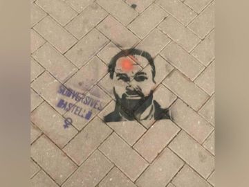 Pintadas amenazantes contra Abascal de un colectivo feminista