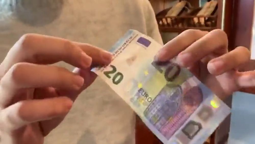 Advierten de la circulación de billetes falsos de 50 euros en Ferrol