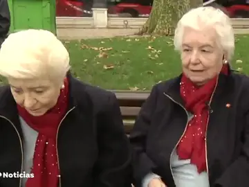 Abuela estatua Abuela estatua