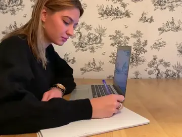 Razones por las que deberían dejarte trabajar en casa un día a la semana Razones por las que deberían dejarte trabajar en casa un día a la semana