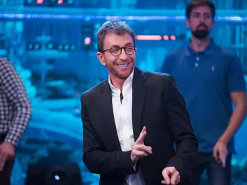 Enrique San Francisco, Miguel Ángel Revilla, Cristina Pedroche y Karlos Arguiñano, últimos invitados del año en 'El Hormiguero 3.0' Enrique San Francisco, Miguel Ángel Revilla, Cristina Pedroche y Karlos Arguiñano, últimos invitados del año en 'El Hormiguero 3.0'