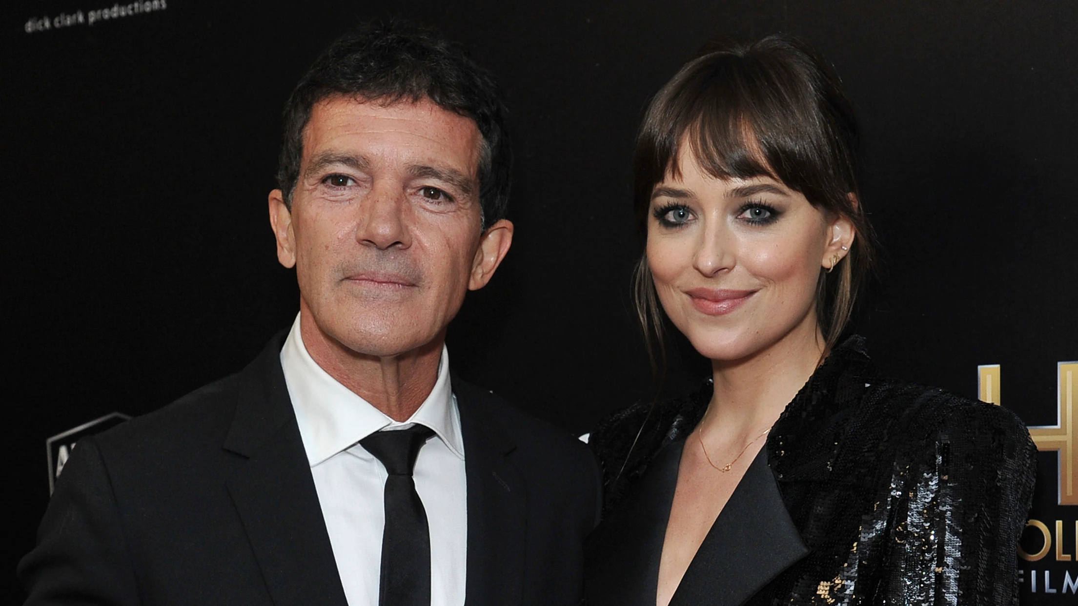 Antonio Banderas y Dakota Johnson