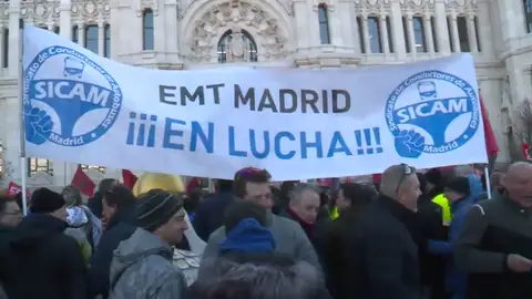 Madrid vive este viernes una nueva huelga de autobuses y de Metro Madrid vive este viernes una nueva huelga de autobuses y de Metro