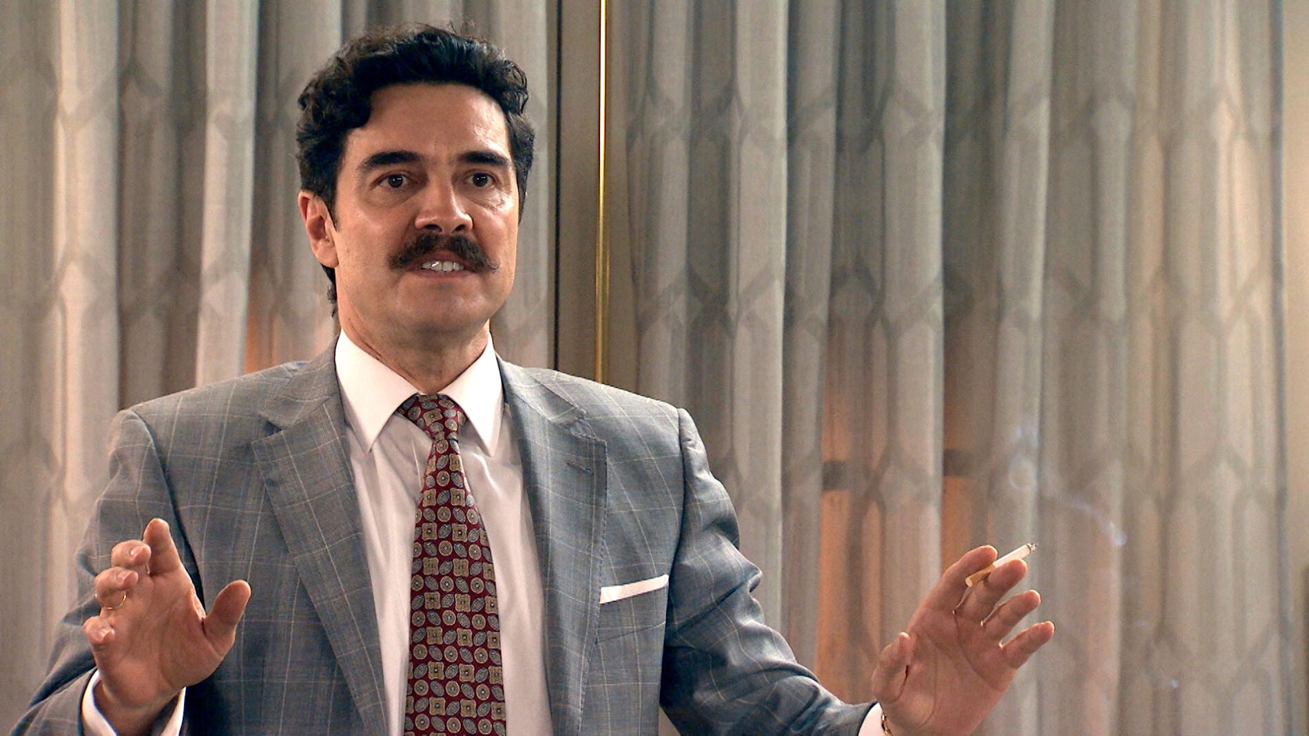 Armando, asaltado a punto de pistola