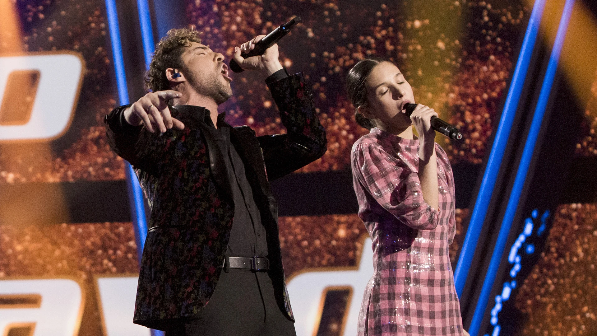La fantástica actuación de David Bisbal e Irene Gil con ‘El ruido’ en la Gran Final de ‘La Voz Kids’ La fantástica actuación de David Bisbal e Irene Gil con ‘El ruido’ en la Gran Final de ‘La Voz Kids’