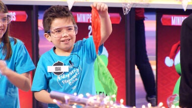 Ibai, del equipo ‘Odyssey’, sorprende a Juanra Bonet con un alucinante truco de magia en ‘¡Boom!’