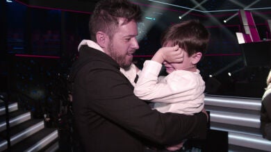 Las entrañables lágrimas de Daniel García al conocer a Pablo López en persona por primera vez