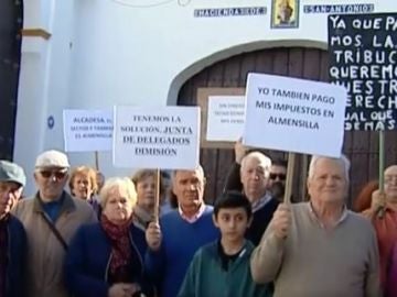 Acampados frente al Ayuntamiento