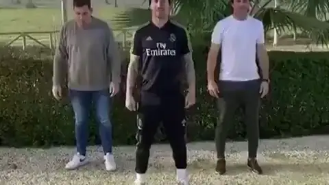 El baile del 'limpiaparabrisas', la coreografía viral de Sergio Ramos El baile del 'limpiaparabrisas', la coreografía viral de Sergio Ramos