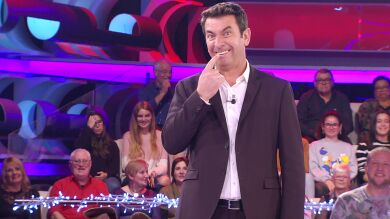 Arturo Valls plantea en '¡Ahora caigo!' el secreto mejor guardado de los frutos secos