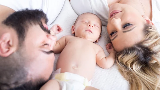 Los permisos de paternidad y maternidad se equiparan en 2021 Los permisos de paternidad y maternidad se equiparan en 2021
