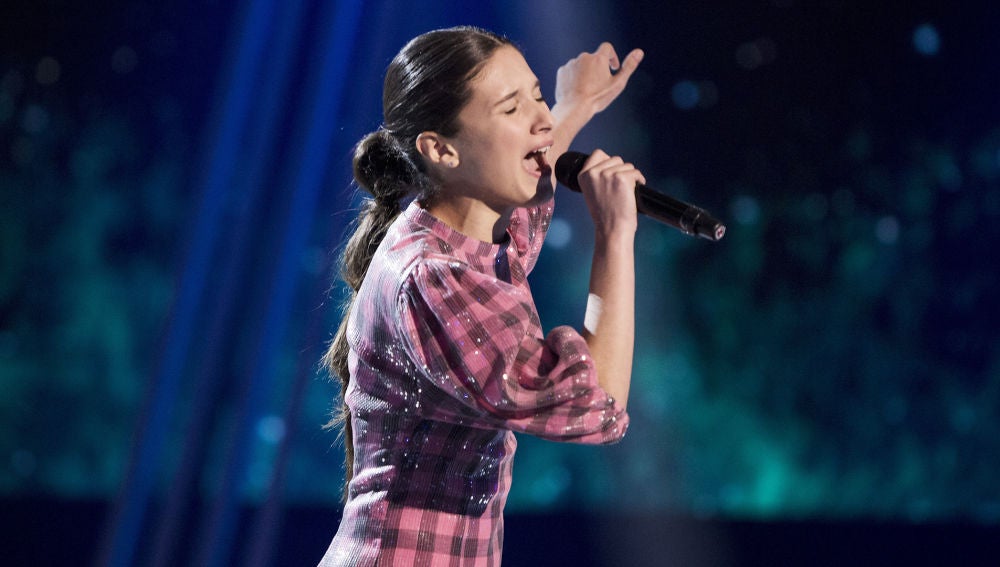 Irene Gil canta 'And I am telling you I'm not going' en la Gran Final de ‘La Voz Kids’