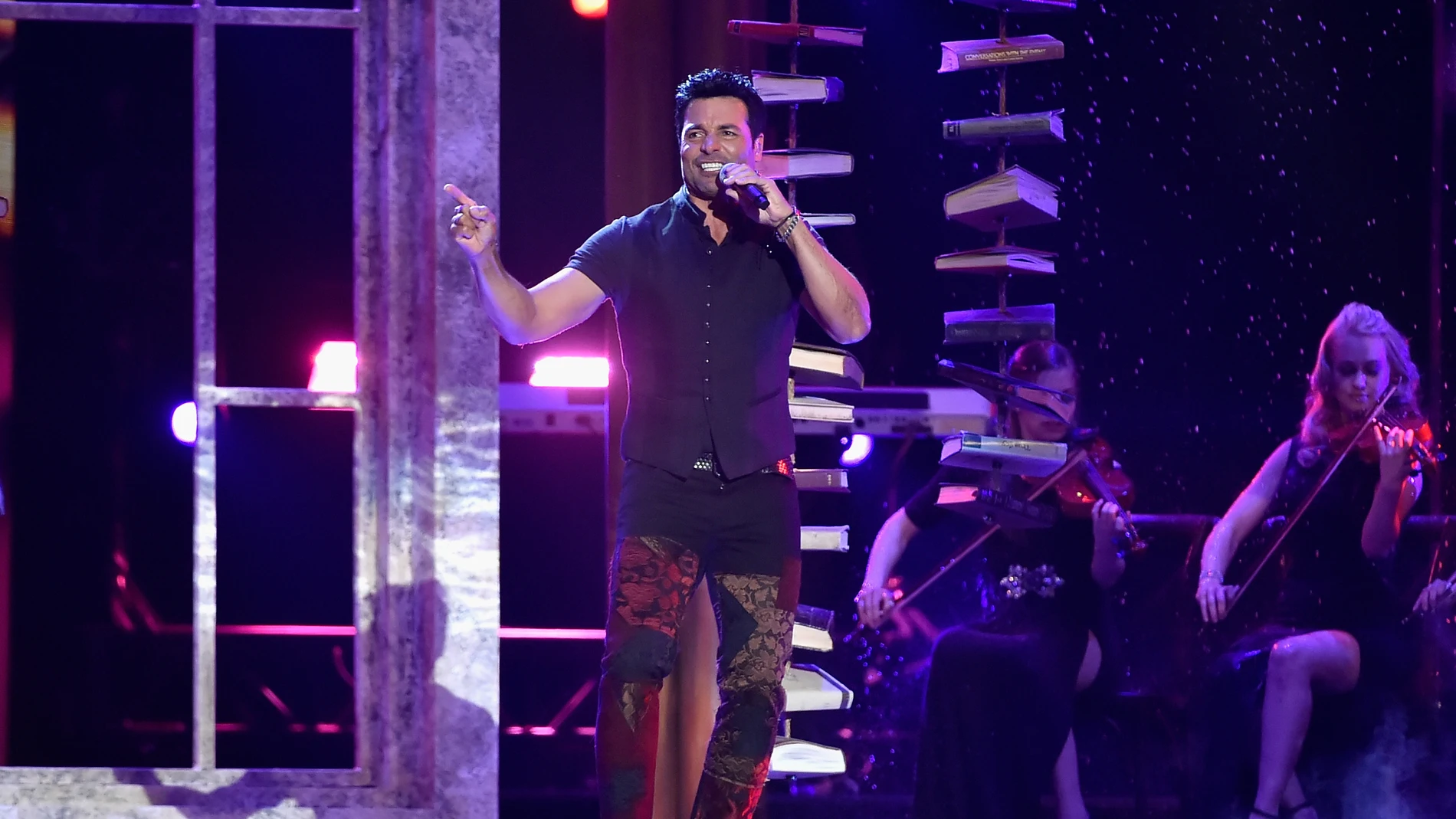 Chayanne en un concierto Chayanne en un concierto