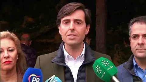 El PP recurrirá al Tribunal Constitucional la congelación de las pensiones El PP recurrirá al Tribunal Constitucional la congelación de las pensiones