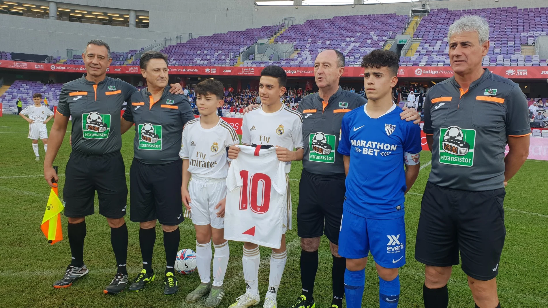 El detalle del Sevilla con el hijo de Reyes El detalle del Sevilla con el hijo de Reyes