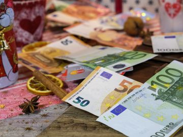 Dinero por Navidad Dinero por Navidad