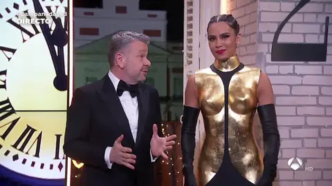 Las Campanadas 2019 con Cristina Pedroche y Alberto Chicote Las Campanadas 2019 con Cristina Pedroche y Alberto Chicote