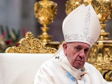 Interceptan una carta con 3 balas dirigida al Papa Francisc