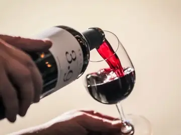 Imagen de archivo de una copa vino Imagen de archivo de una copa vino