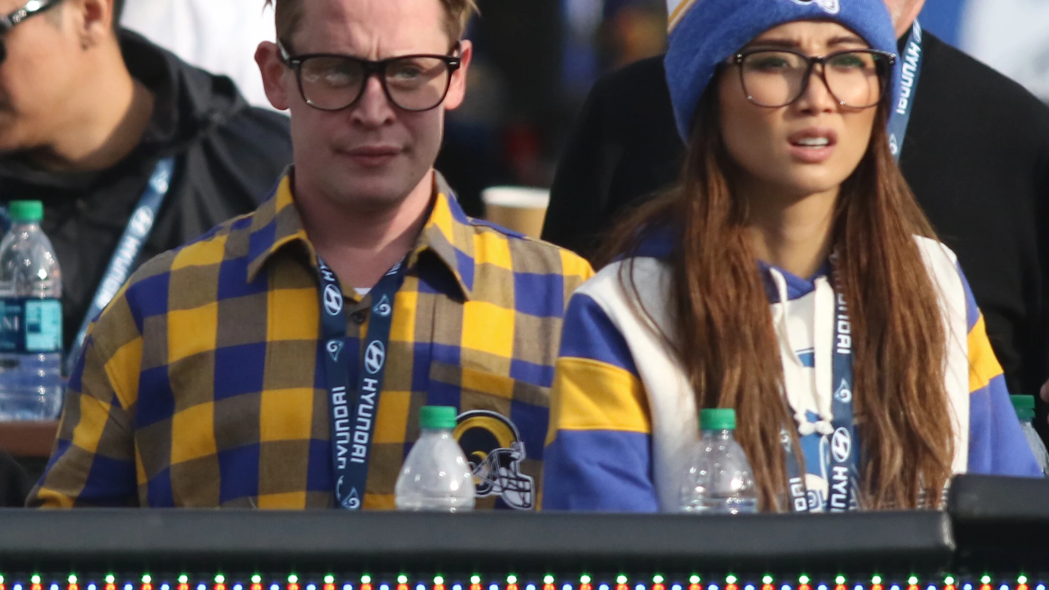Macaulay Culkin y Brenda Song en Los Ángeles Macaulay Culkin y Brenda Song en Los Ángeles