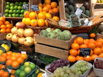 Las frutas que es mejor comer con piel