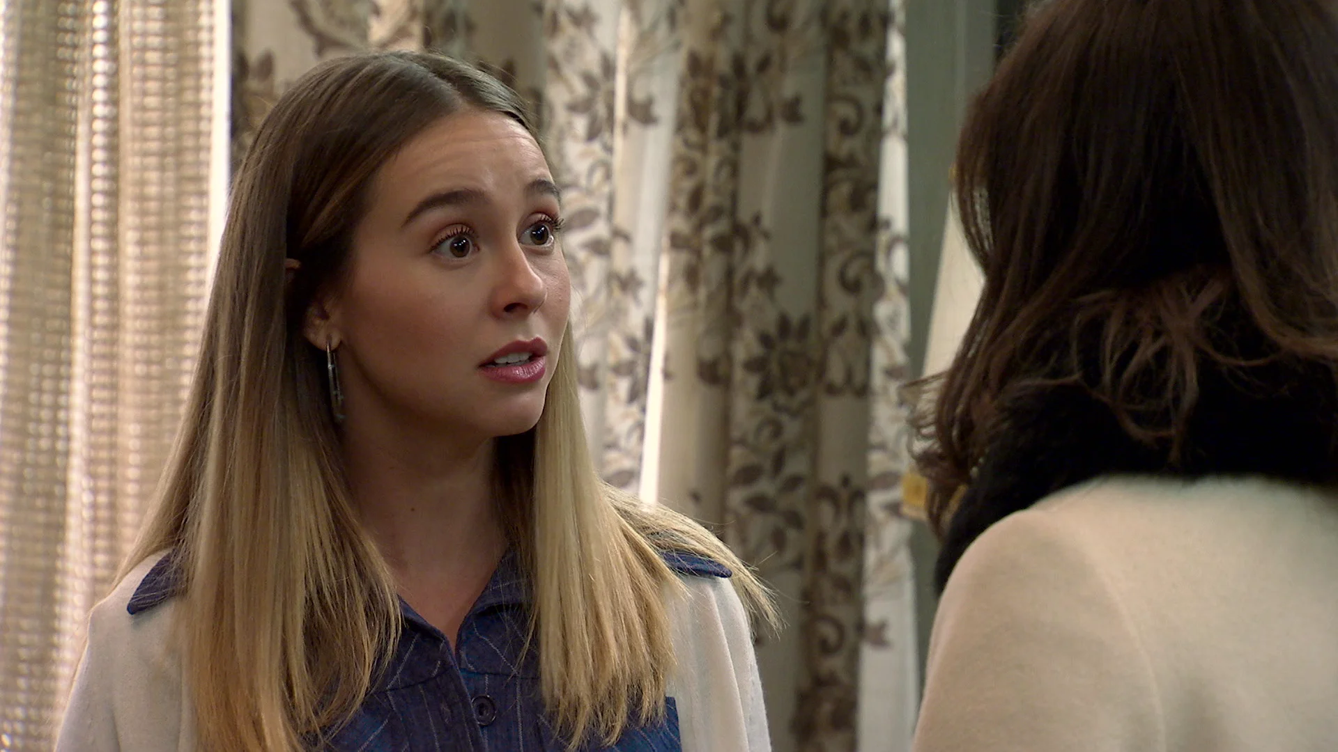 Lusita a Amelia: “Aquí estoy sobreviviendo si ti” Lusita a Amelia: “Aquí estoy sobreviviendo si ti”