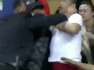La agresión de un entrenador a un aficionado