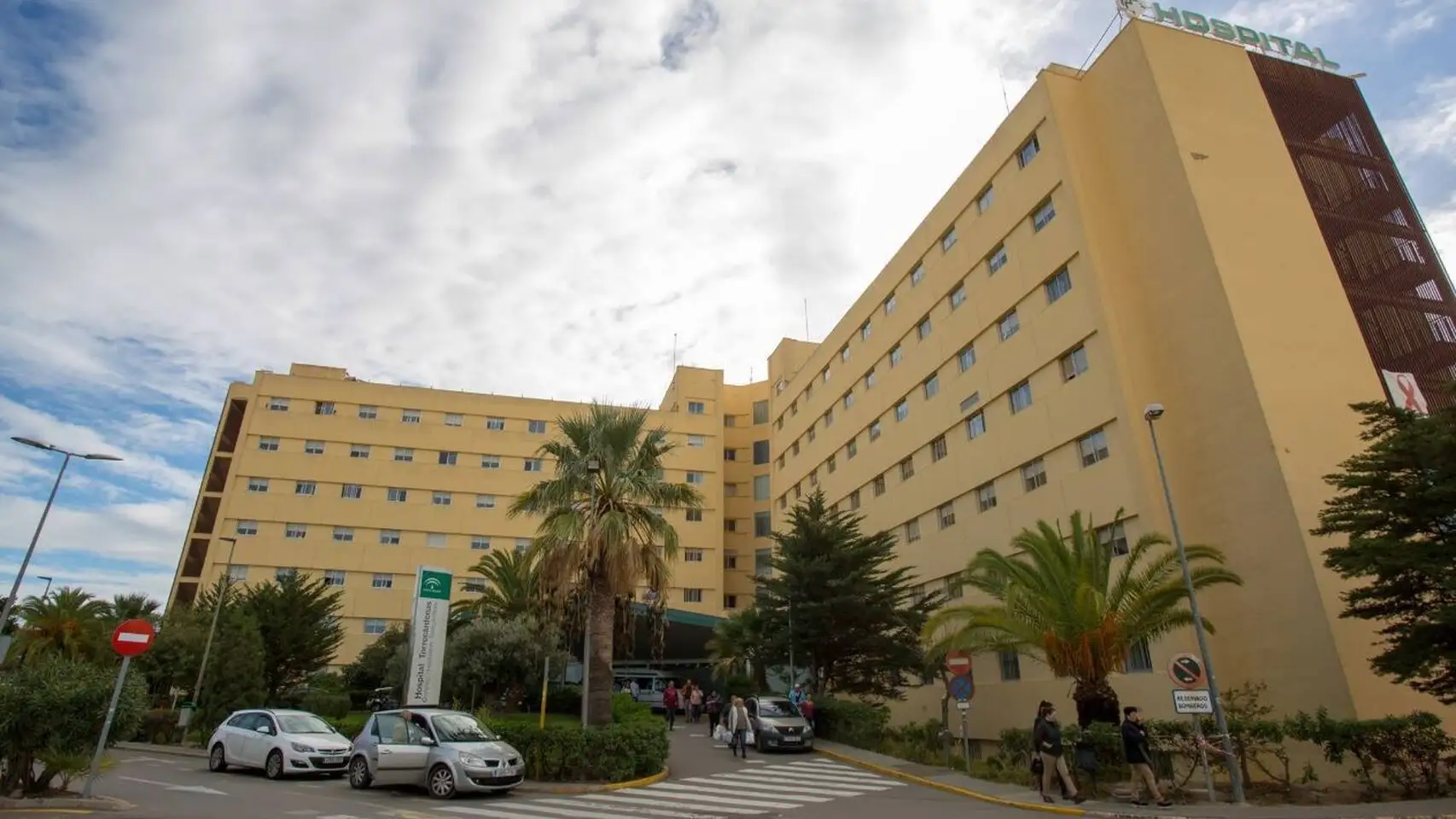 Hospital Universitario de Torrecárdenas Hospital Universitario de Torrecárdenas
