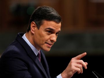 Sánchez acusa a Casado de usar artimañas para tratar de sabotear el Gobierno