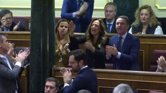Teresa Jimenez Becerril, v&iacute;ctima de ETA, reprocha a S&aacute;nchez su acuerdo con Bildu