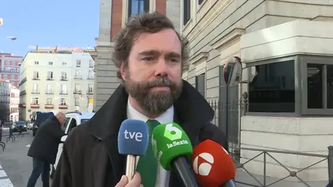 Espinosa de los Montero, sobre sacar a las Fuerzas Armadas a la calle: "El Ejército está para hacer guardar la Constitución" Espinosa de los Montero, sobre sacar a las Fuerzas Armadas a la calle: "El Ejército está para hacer guardar la Constitución"