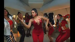 Rosalía en el vídeo 'Con Altura' Rosalía en el vídeo 'Con Altura'
