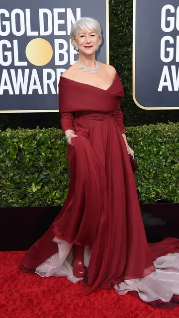 Helen Mirren ALFOMBRA ROJA GLOBOS DE ORO 2020