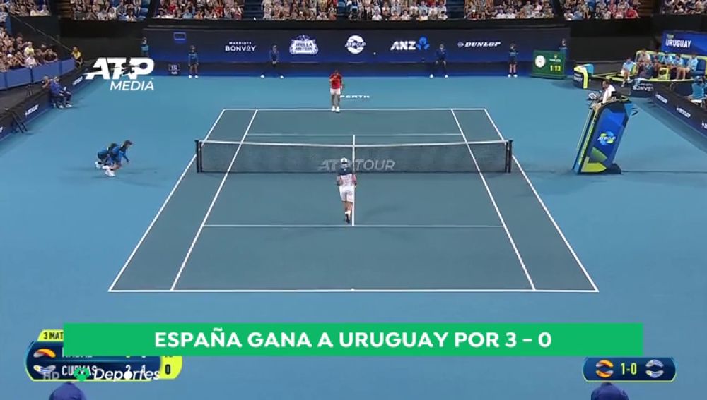 España arrolla a Uruguay y sigue invicta en la ATP Cup 