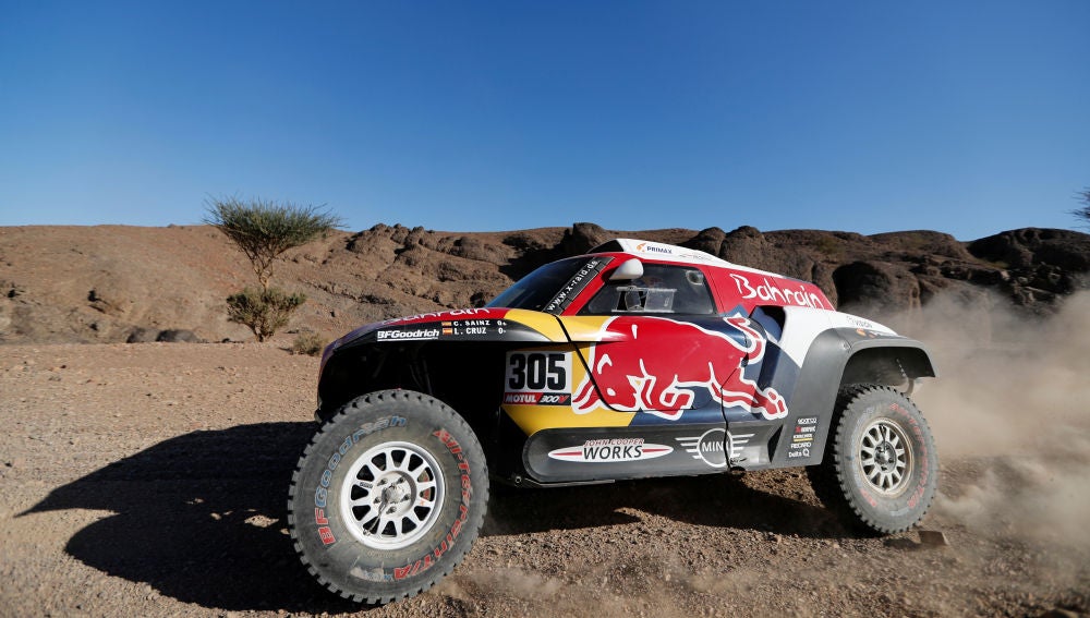 Carlos Sainz en el rally Dakar