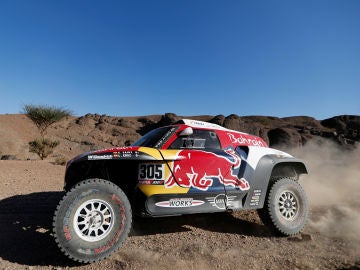 Carlos Sainz en el rally Dakar