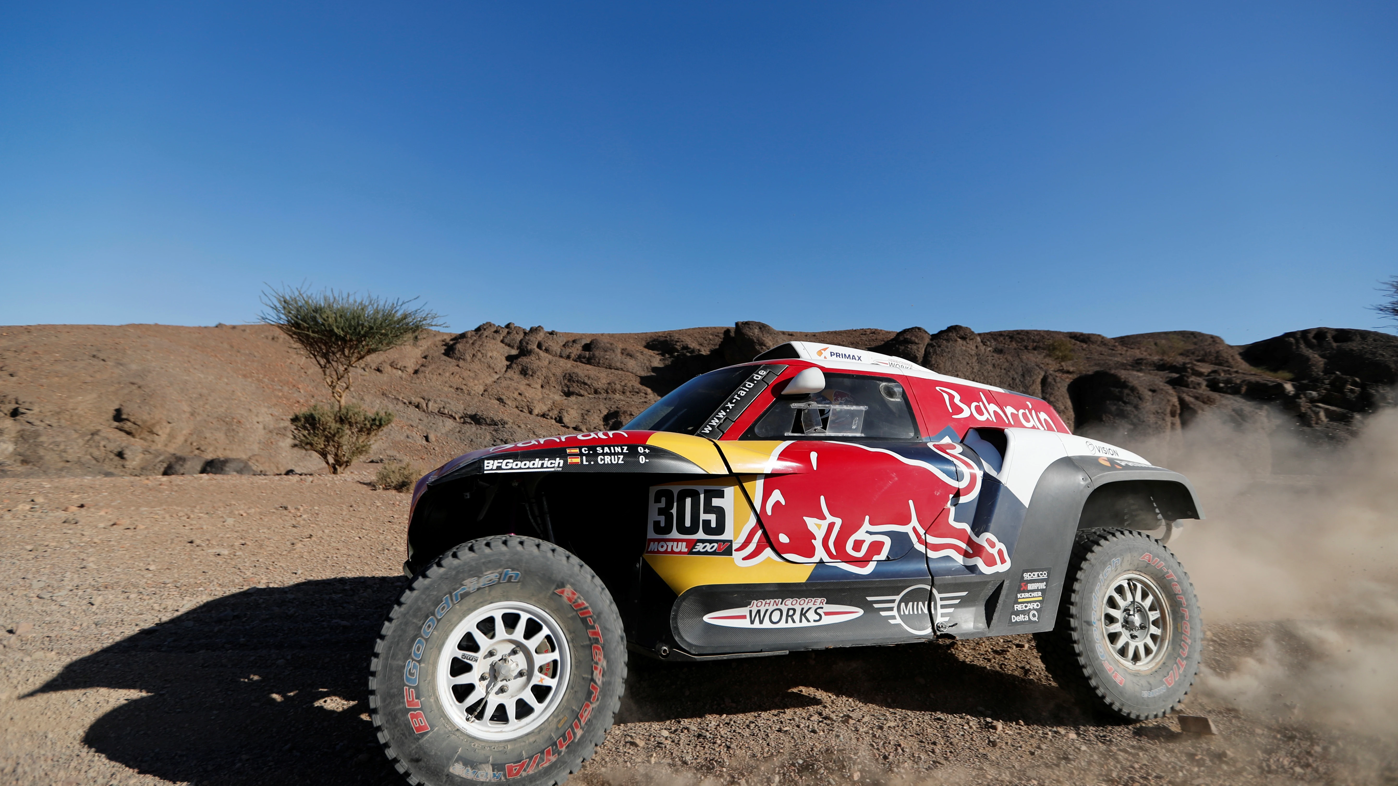 Carlos Sainz en el rally Dakar