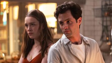 Victoria Pedretti y Penn Badgley son Love y Joe en 'You'