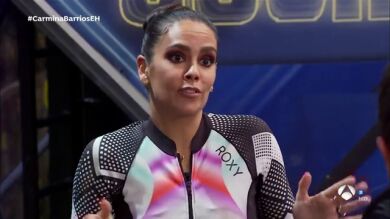 Cristina Pedroche se queda sin agua en la 'ducha portátil' de 'El Hormiguero 3.0': 