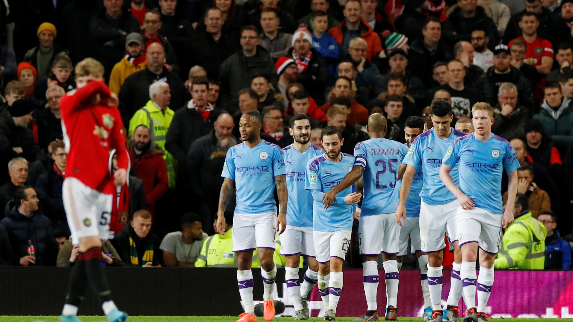Los jugadores del City celebran un gol en Old Trafford Los jugadores del City celebran un gol en Old Trafford